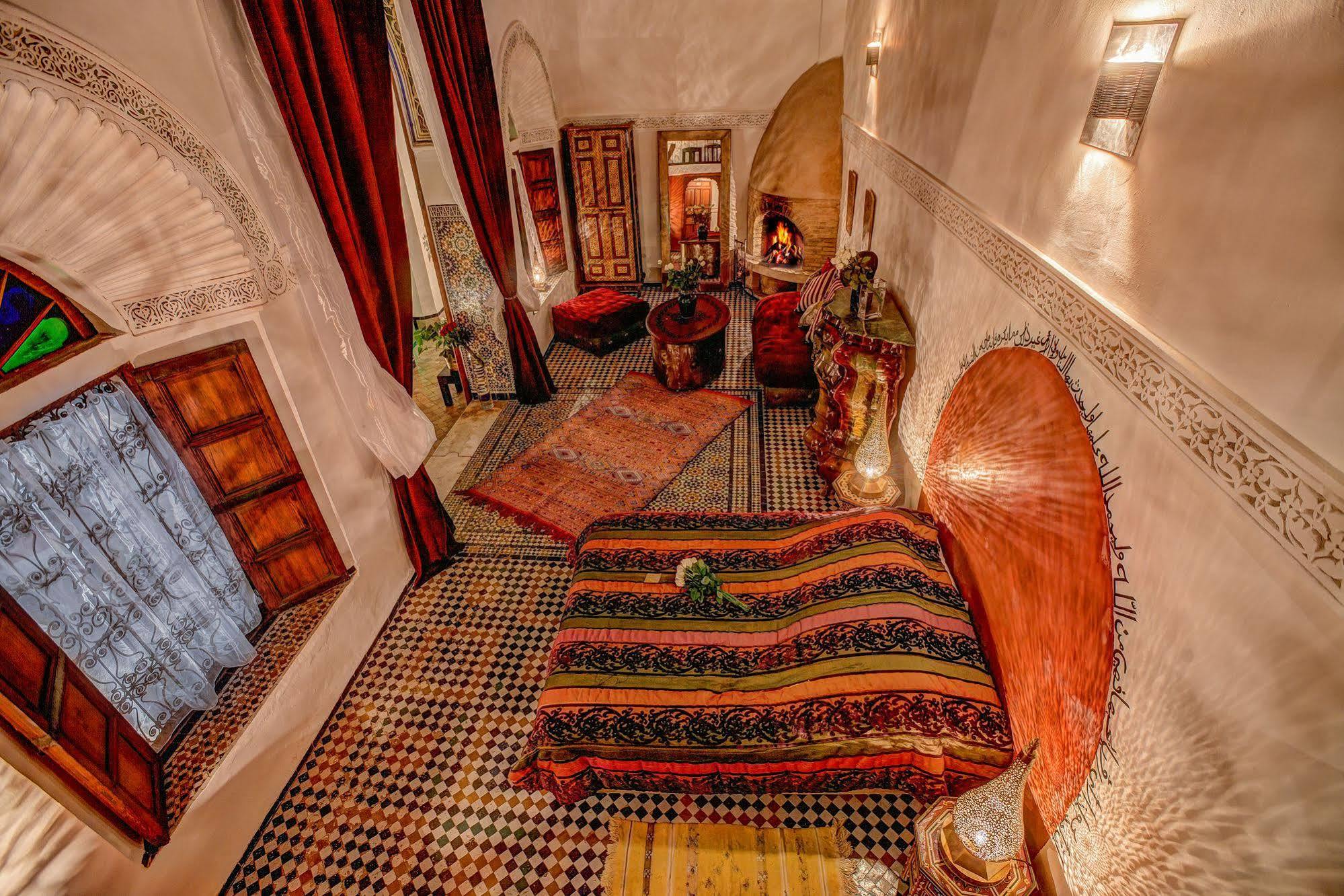 Riad Almaz Fez Bagian luar foto